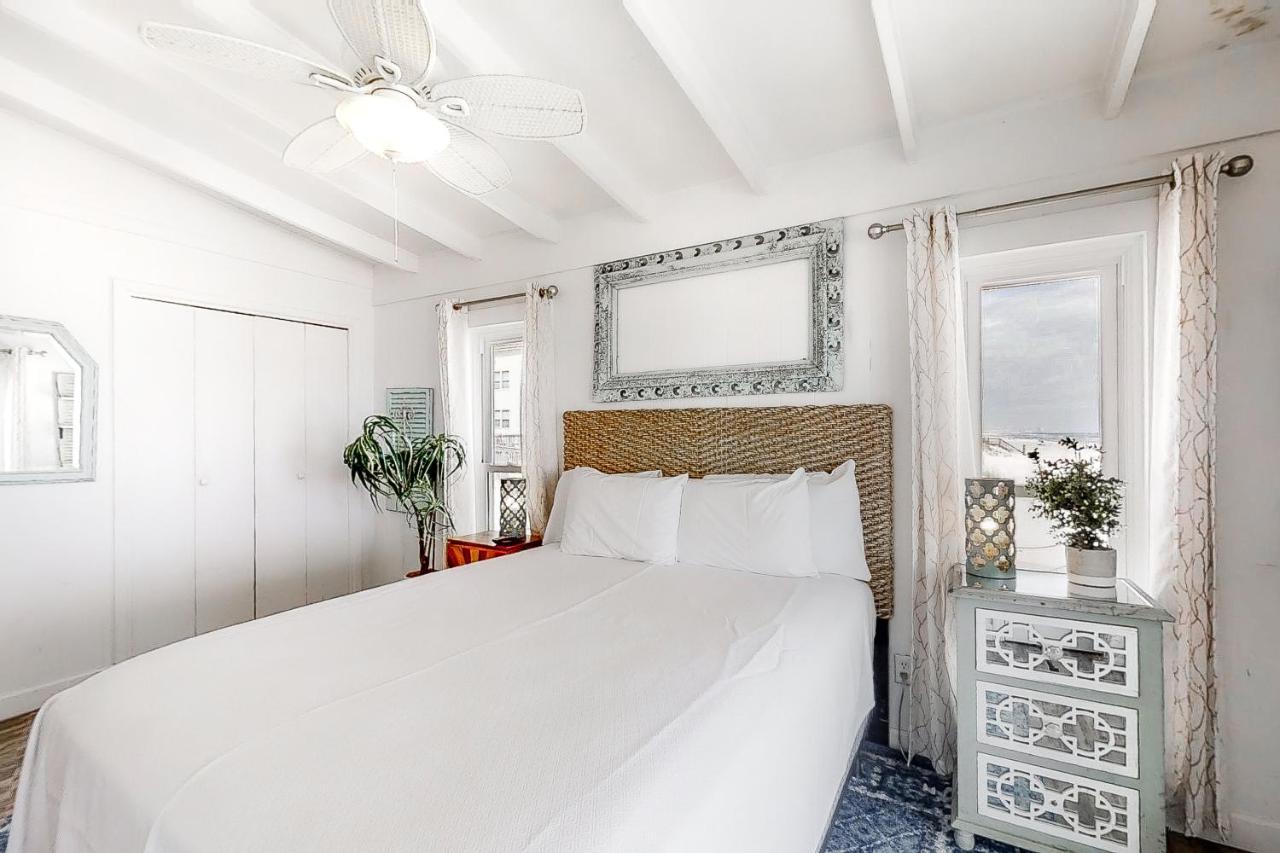 Bama Breeze By Meyer Vacation Rentals Fort Morgan Exterior photo